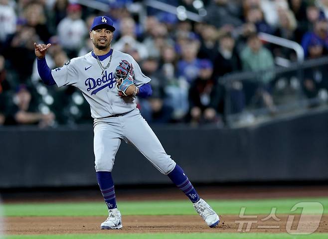 LA 다저스 무키 베츠는 발가락 부상으로 3경기 연속 결장했다. ⓒ AFP=뉴스1