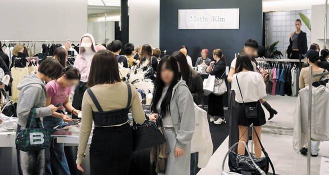 지난 4월 문을 연 마뗑킴 일본 도쿄 시부야점. 무신사와 손잡은 마뗑킴은 일본 소비자들에게 인기를 끌고 있다. /무신사