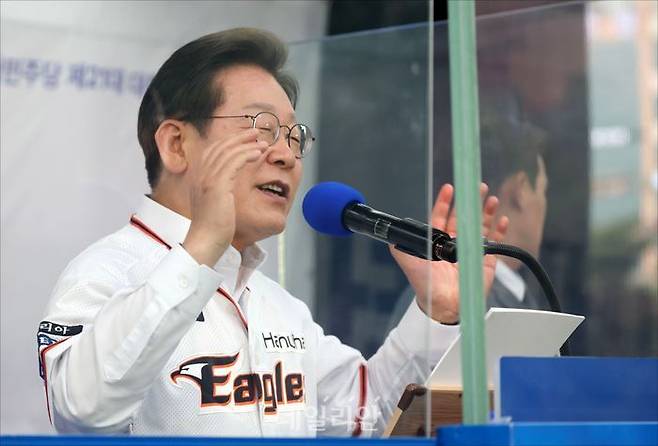 이재명 더불어민주당 대선 후보가 31일 오후 대전광역시 서구 보라매공원에서 유세하고 있다.ⓒ데일리안 홍금표 기자