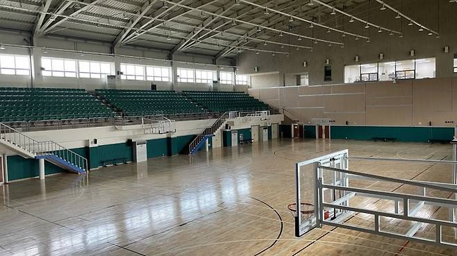 신안산대학교 체육관 전경