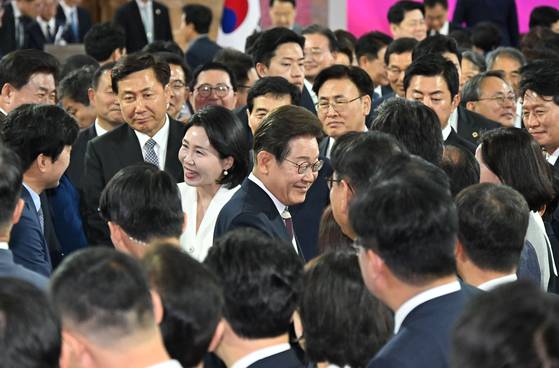 이재명 대통령이 4일 오전 서울 여의도 국회의사당에서 열린 제21대 대통령 취임선서에 참석하고 있다. 임현동 기자