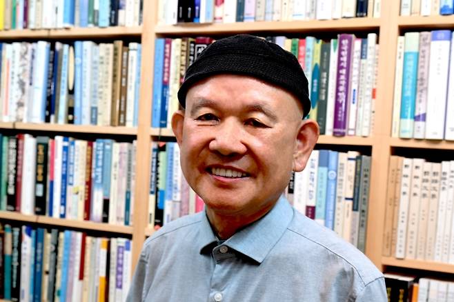 ▲ 백수인 시인(전 조선대 교수)