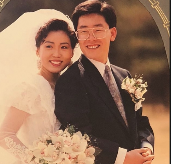 이재명 대통령과 김혜경 여사의 결혼 사진. (페이스북 갈무리)