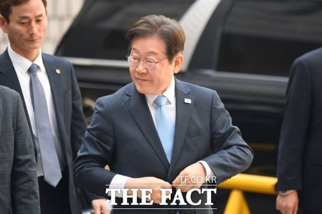 이재명 대통령은 대법관 증원과 법관평가제도 개선을 골자로 한 사법개혁 공약을 내세웠다. 법조계에서는 재판 지연 해소를 위한 대법관 증원의 취지에는 이견이 없지만 신중한 검토가 필요하다는 의견이 나온다. /박헌우 기자