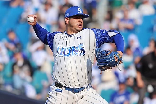 8일 오후 5시 대구 삼성라이온즈파크에서 '2025 신한 SOL 뱅크 KBO리그' 삼성 라이온즈와 NC 다이노스 경기에서 후라도가 호투 중이다. <삼성 라이온즈 제공>