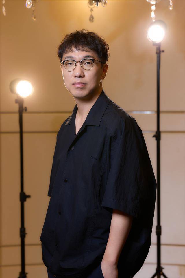 윤종빈 감독이 '나인 퍼즐'에 대한 애정을 내비쳤다. 월트디즈니 컴퍼니 코리아 제공