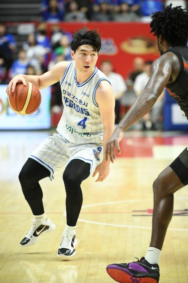 대구 한국가스공사도 마찬가지다. 김낙현이 서울 SK로 떠났다. 그들도 10억원의 보상금을 선택했다. 사진=KBL 제공