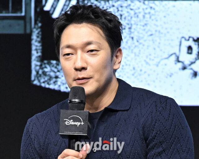 손석구가 드라마 촬영 중 잠이 들었다고 밝혀 놀라움을 샀다. / 마이데일리 DB