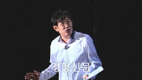 방송인 이경규씨(65). 경향신문 자료사진