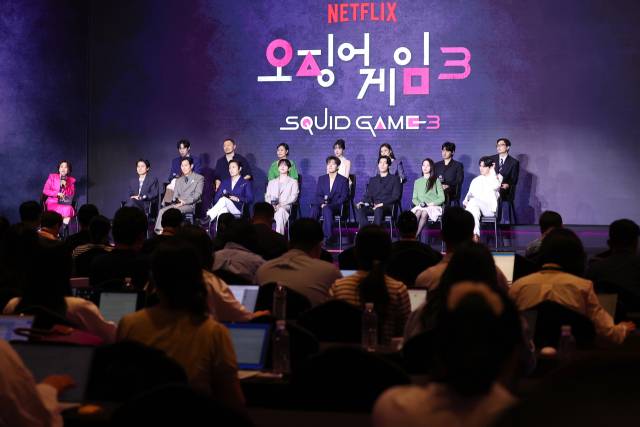 9일 서울 용산구 드래곤시티 호텔에서 넷플릭스 글로벌 흥행작 '오징어 게임' 시즌3 제작발표회가 진행되고 있다. 연합뉴