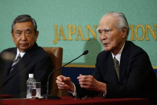 한·일 갈등의 실타래를 풀어온 담화의 주인공 무라야마 도미이치(오른쪽) 전 총리와 고노 요헤이 전 외무장관/조선일보DB