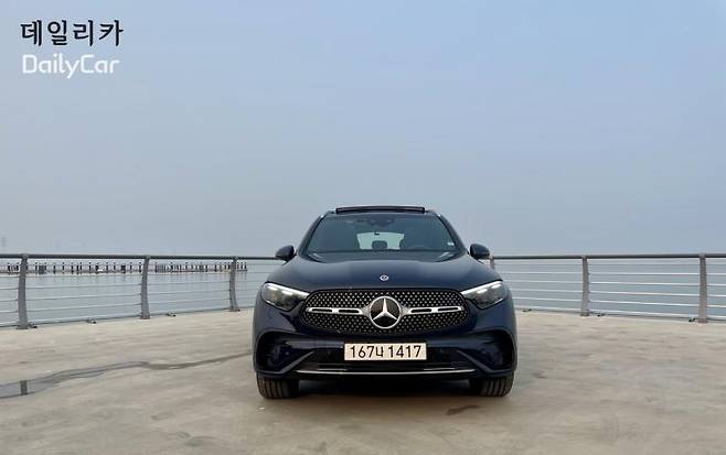 메르세데스-벤츠 GLC 300 4MATIC