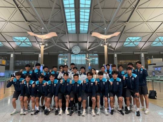 10일 출국한 한국 남자하키 국가대표 선수단. / 사진=대한하키협회 제공