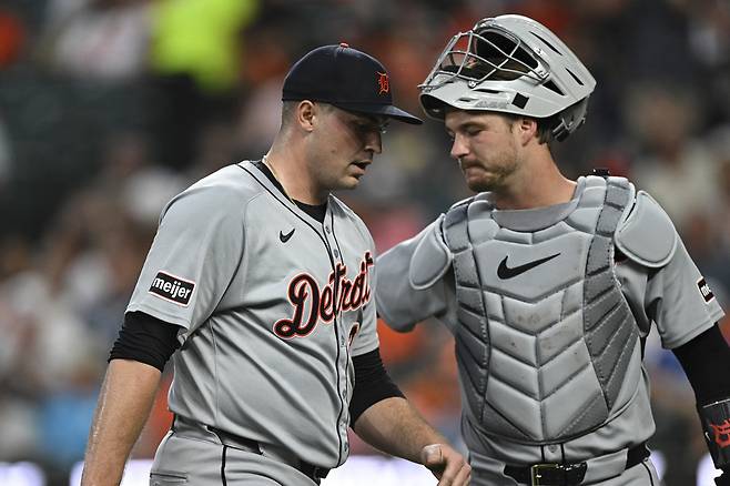 포수와 대화하는 타릭 스쿠발. 볼티모어 | AP연합뉴스