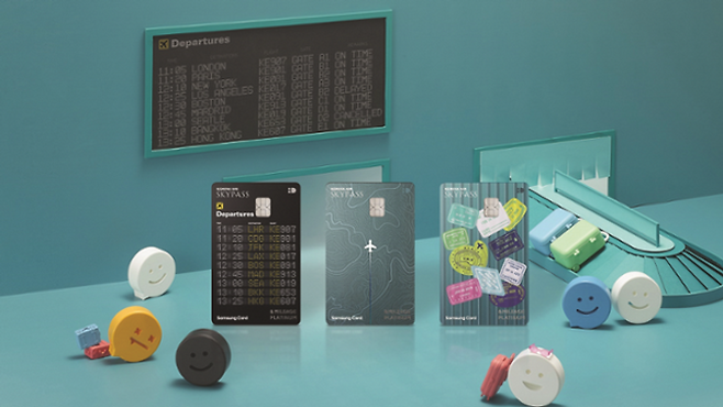 삼성카드 & MILEAGE PLATINUM 카드는 마일리지 카드의 대명사로 불린다. ⓒ삼성카드