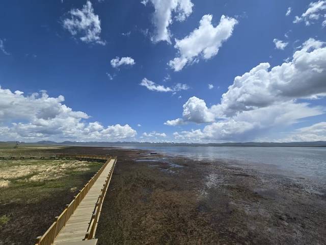 ‘고원의 진주’라 불리는 가하이호 전경.