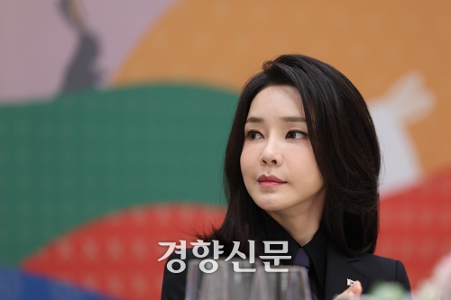 김건희 여사가 지난 2023년 2월 청와대 영빈관에서 열린 주한 외교단을 위한 신년인사회에 참석하고 있다. 대통령실 제공