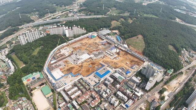 공사를 진행 중인 원당1구역. 고양시 제공