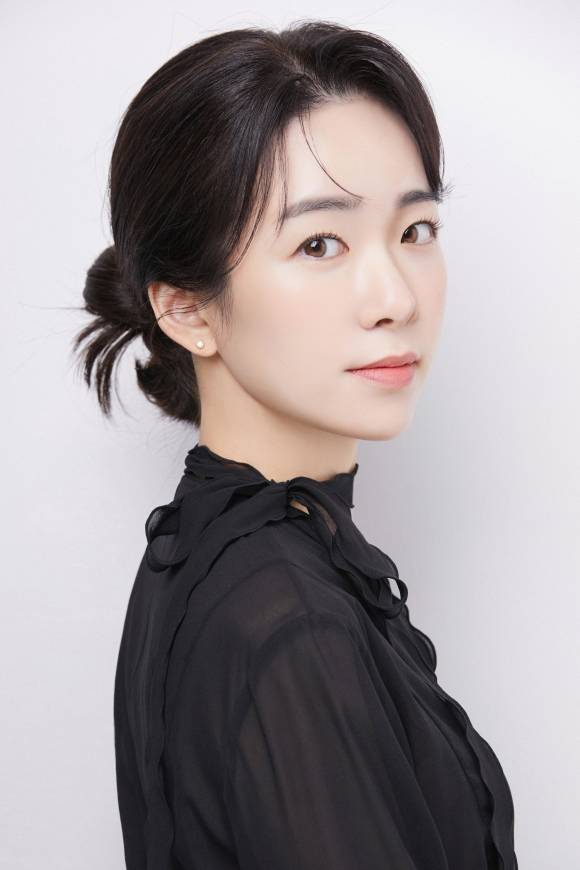 오는 18일부터 닷새 동안 서울 강남구 코엑스에서 열리는 2025 서울국제도서전에는 소설가 장류진 등 다채로운 분야의 창작자들이 함께한다. 서울국제도서전 제공