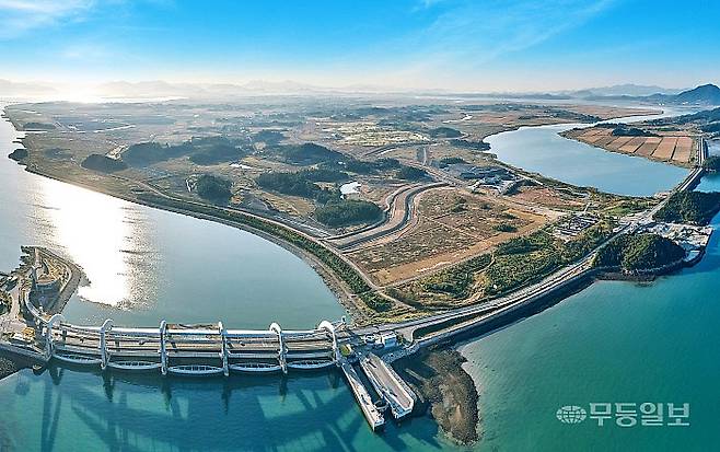 전남도는 인구감소지역에 있는 기업도시에 주택 세제 특례를 주는 개정 '조세특례제한법'의 후속 법령 개정이 지난 20일 마무리돼 '솔라시도'의 투자 촉진 및 주택개발사업 추진에 탄력을 받게 됐다. 사진은 솔라시도 전경.