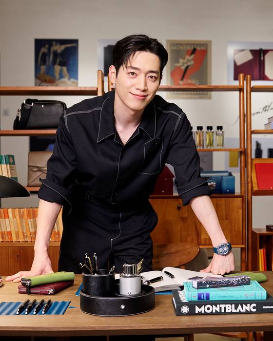 몽블랑의 새로운 아시아 앰버서더로 발탁된 배우 서강준. 사진 몽블랑