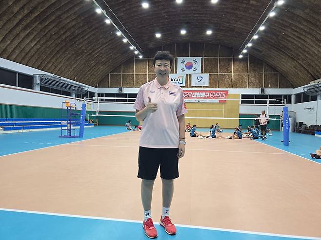 펑쿤 태국 청소년 여자대표팀 감독