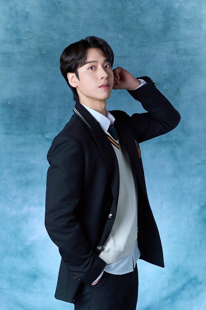 제이슨 역의 윤승우. 쇼플레이 제공