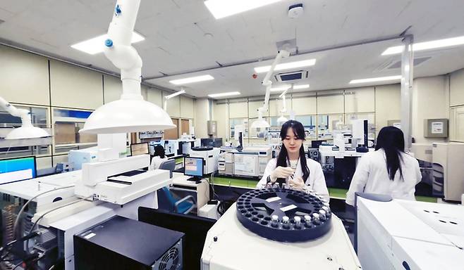 KTC는 의료기기 화학적 특성화(ISO 10993-18) KOLAS 공인시험기관 인정을 받아 분석 및 평가 업무를 수행 중이다.