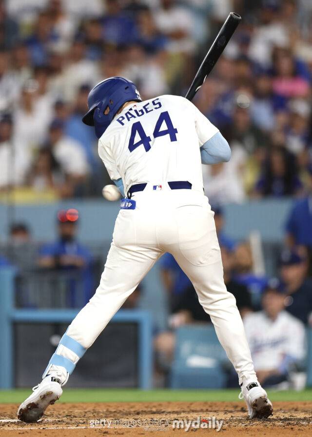 6월 17일 공에 맞은 앤디 파헤스./게티이미지코리아