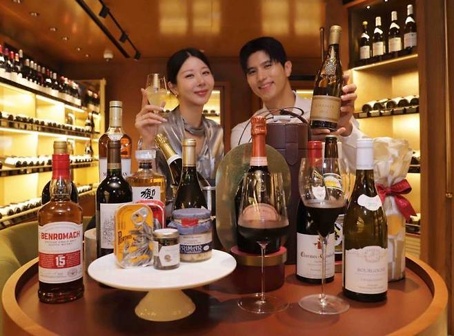 신세계백화점 강남점 하우스 오브 신세계 1층 와인셀라. 신세계백화점 제공