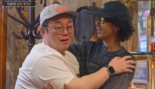 배우 출신 무속인 이건주의 친동생이 스무 살에 미혼부가 된 사연과 함께 아들을 공개했다. 유튜브 채널 ‘TVCHOSUN - TV조선’ 캡처