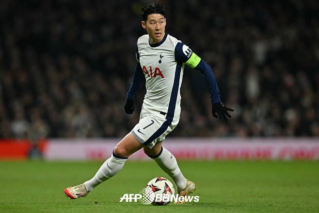 토트넘 주장 손흥민. /AFPBBNews=뉴스1