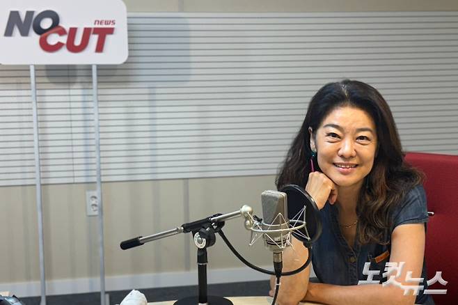 등대문화센터 우상임 센터장. 박혜진 아나운서