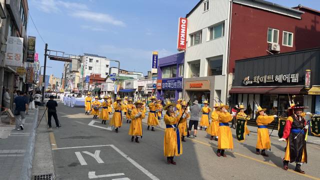 ▲ 제47회 양양문화제가 19일 고치물제와 장군성황제를 시작으로 개막됐다.