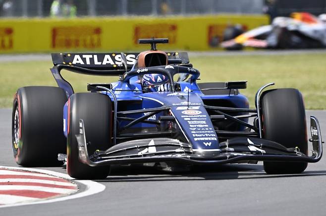 알렉산더 알본(윌리엄스)이 13일(현지시간) 캐나다 몬트리올에서 열린 F1 10라운드 경기 전 연습에서 주행하고 있다. 뉴시스
