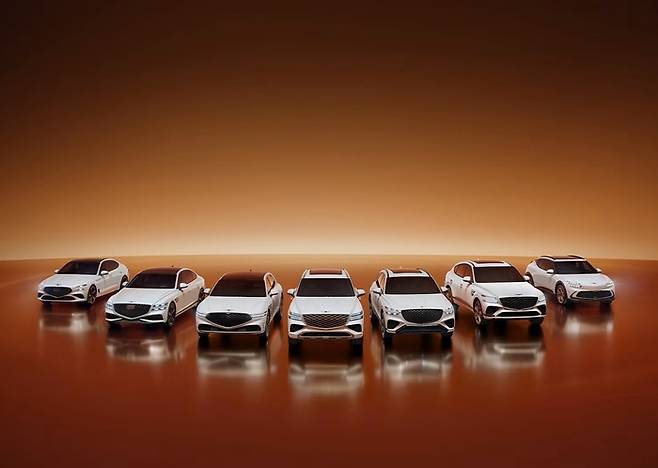 G70부터 G90까지 현재 판매 중인 제네시스 제품군