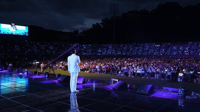 경북 안동에서 열린 ‘안동 희망 콘서트’ 객석을 가득 메운 관객들. 안동시