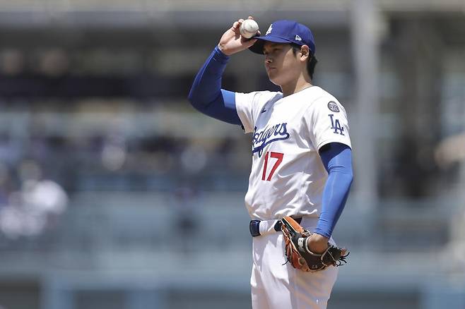 1회초 선발투수로 마운드에 오른 오타니 쇼헤이. AP 뉴시스