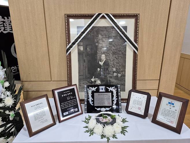 민영 시인의 빈소 모습. 정우영 시인 제공