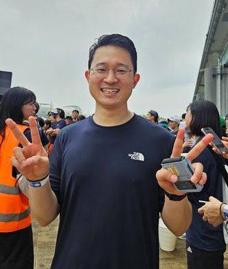 지난 4월 개원한 승일희망요양병원의 진료부장을 맡은 장찬웅 재활의학과 교수가 '2025 아이스 버킷 챌린지 런' 행사에 참여해 관심과 지원을 부탁했다. 승일희망요양병원은 국내 최초의 루게릭병 등 중증근육성 희귀질환자를 위한 요양병원이다. 최은경 기자