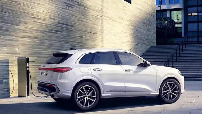 아우디 Q5 하이브리드