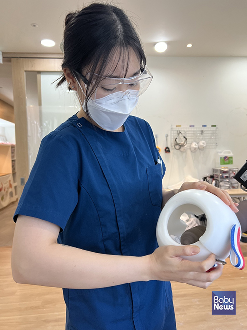 지오크리에이티브에서 제작하는 국내 최초로 식품의약품안전처의 인증을 받은 지오헬멧. ⓒ지오크리에이티브