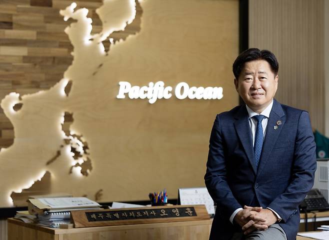 오영훈 제주특별자치도지사는 6월 10일 월간중앙과의 인터뷰에서 “좌우를 넘어 실용적인 정책으로 국민의 삶을 지키겠다는 이재명 대통령의 주장에 많은 국민이 호응했다”고 말했다. 김정훈 기자