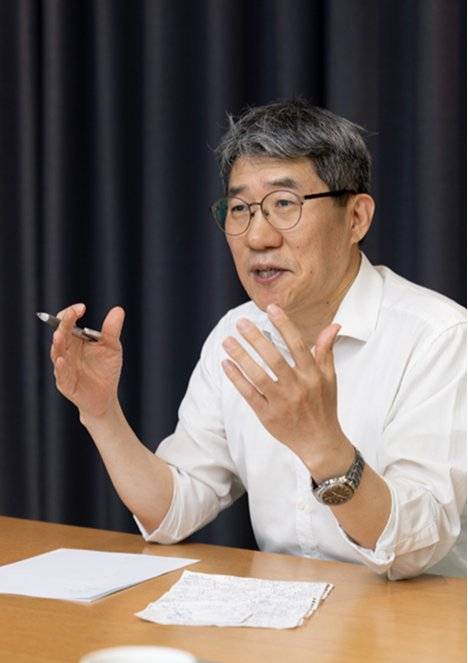 채진원 경희대 공공거버넌스연구소 교수. 지호영 기자