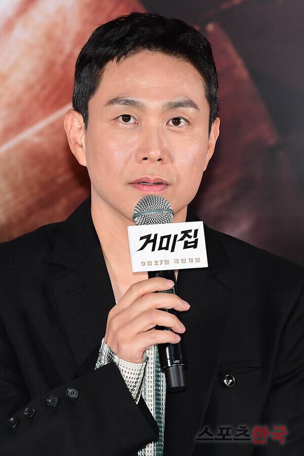 영화 '거미집' 언론시사회에 참석한 배우 오정세. ⓒ이혜영 기자 lhy@hankooki.com