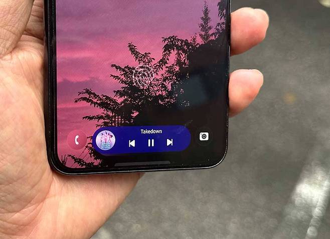 원UI 7에 추가된 나우 바 / 출처=IT동아