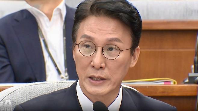 김민석 후보자가 25일 서울 국회에서 열린 국무총리 후보자 인사청문회에서 답변하고 있다. (유튜브 캡처)