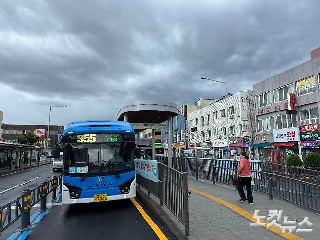 제주 시내버스. 이인 기자