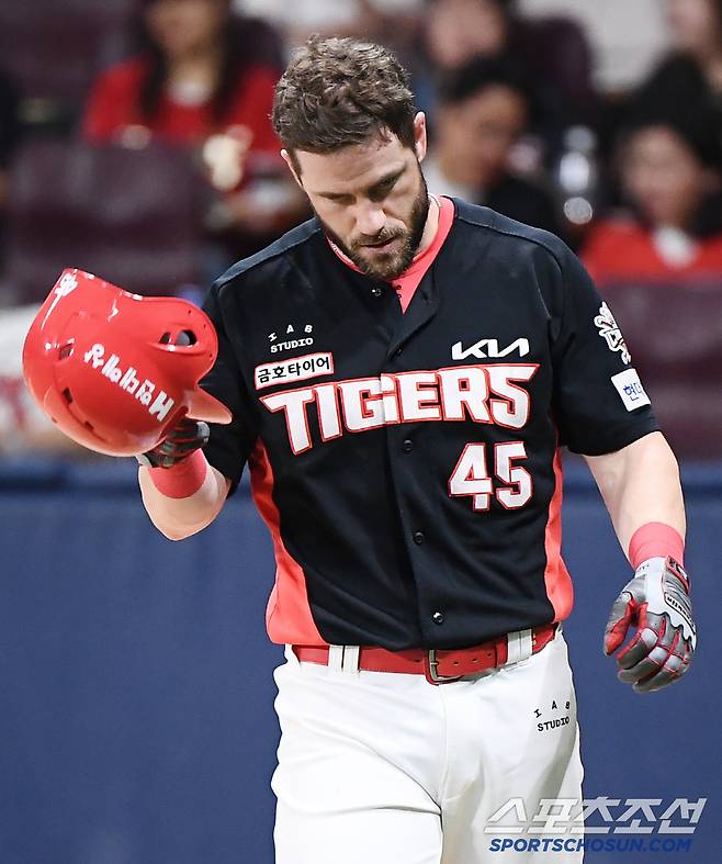 25일 서울 고척스카이돔에서 열린 KIA-키움전. 3회초 2사 1, 3루 위즈덤이 삼진으로 물러나고 있다. 고척=정재근 기자 cjg@sportschosun.com/2025.6.25/