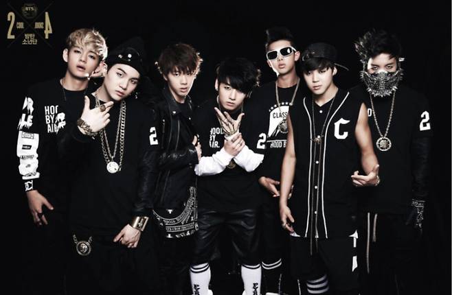 BTS 데뷔 싱글 <2 COOL 4 SKOOL>의 티저 사진. 빅히트 제공